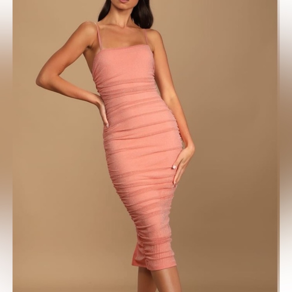 Lulu's Peach Midi Dress